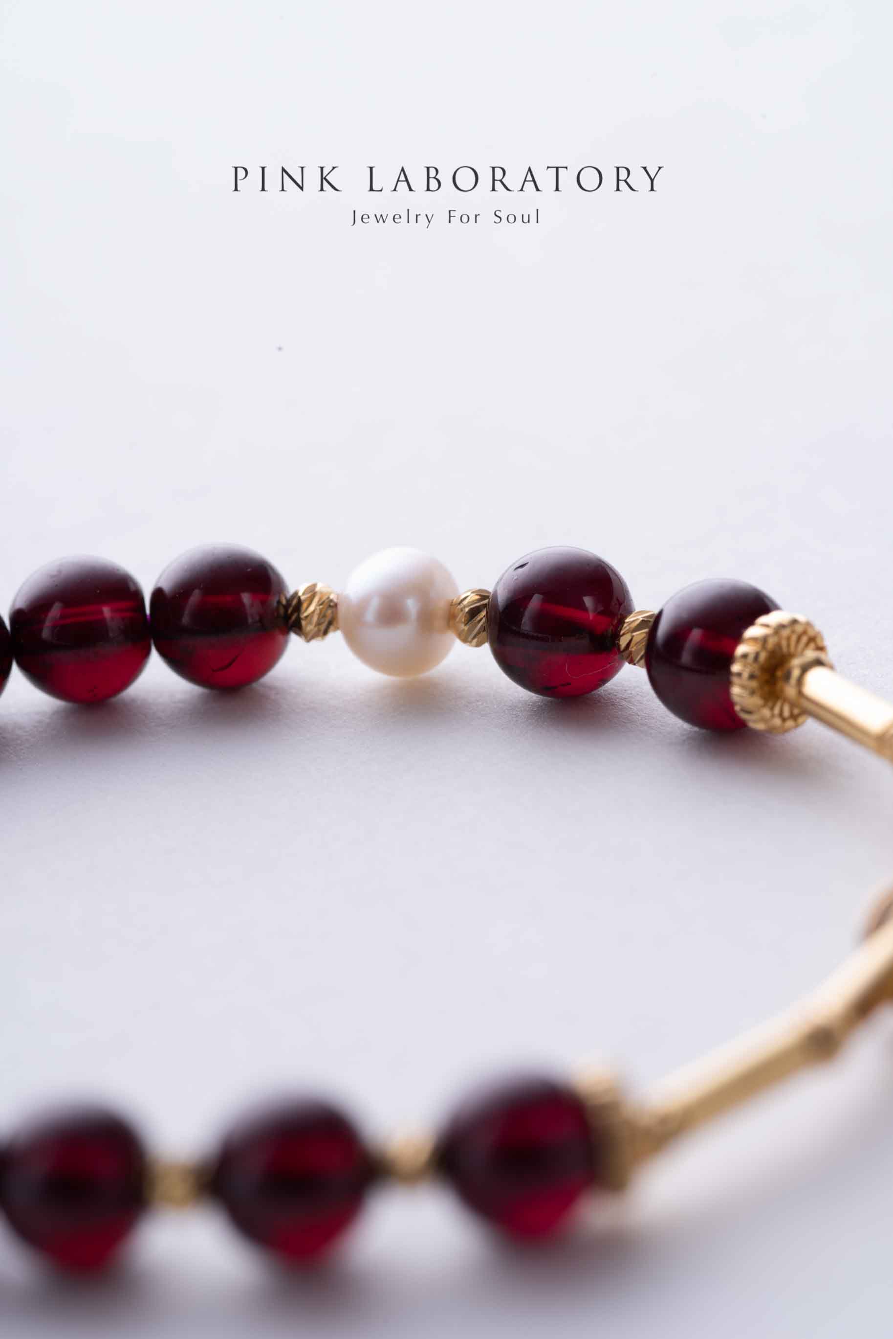 石榴石手鍊 | 珍珠 | 草莓晶 |