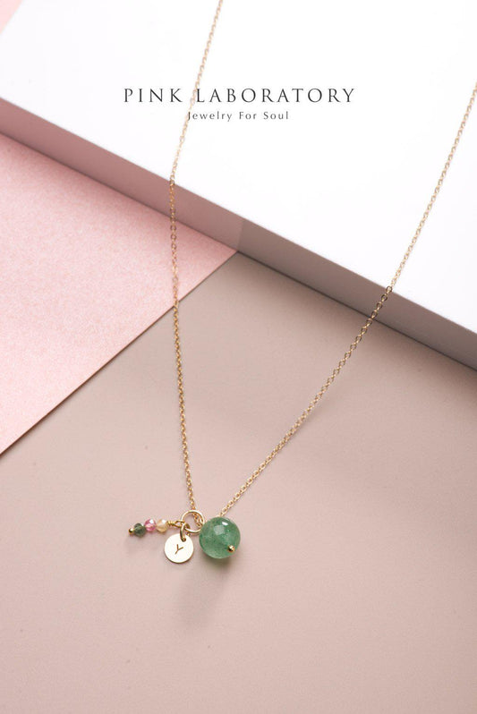 綠草莓晶字母項鍊吊墜 | 14K包金頸鍊 - Pink Laboratory